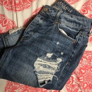 Destroyed TOMGIRL Jeans